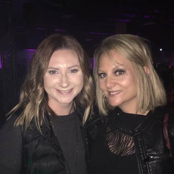 Meet your Posher, Gina - Picture 1 of 1